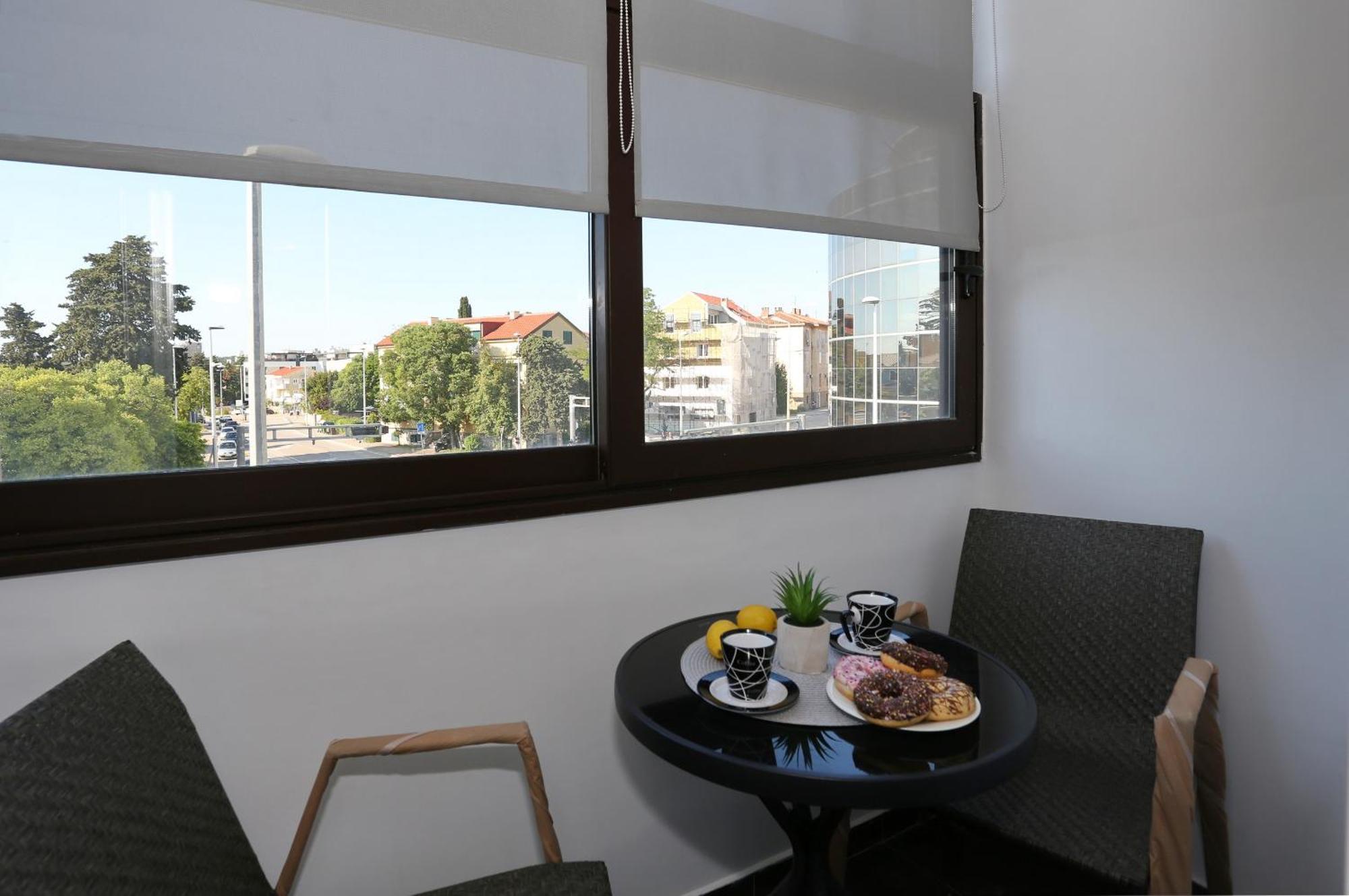 Apartment Ksenija ซาดาร์ ภายนอก รูปภาพ