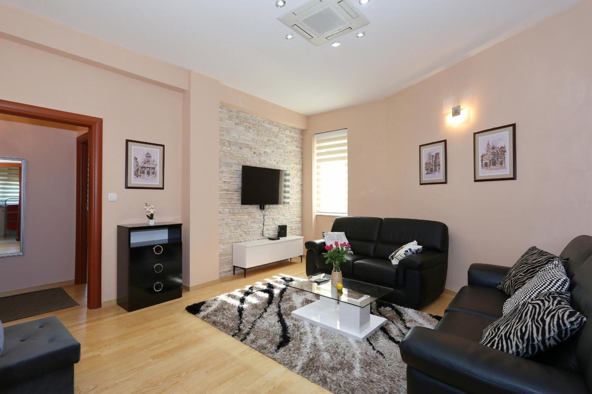 Apartment Ksenija ซาดาร์ ภายนอก รูปภาพ